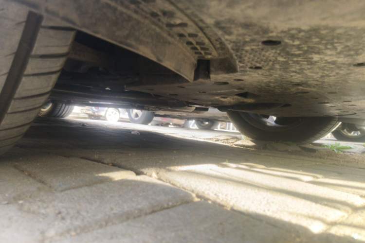Used Li Auto L8 2025 Max Smart Refresh Edition Chassis Front Right