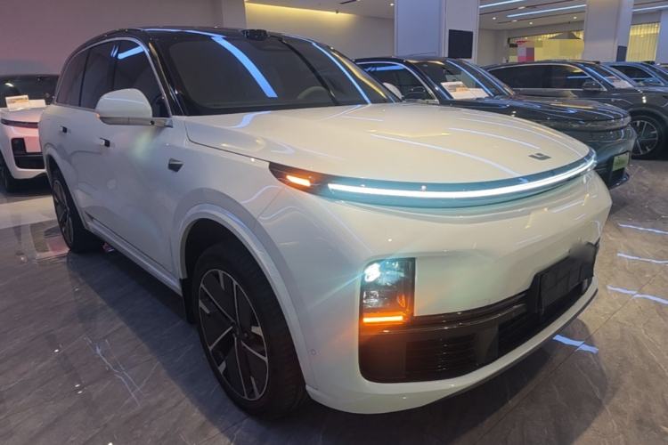 Used Li Auto L8 2025 Ultra Smart Refreshed Edition Exterior 1