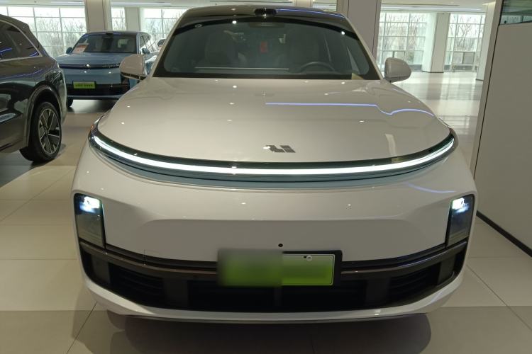 Used Li Auto L8 2025 Ultra Smart Refreshed Edition Front