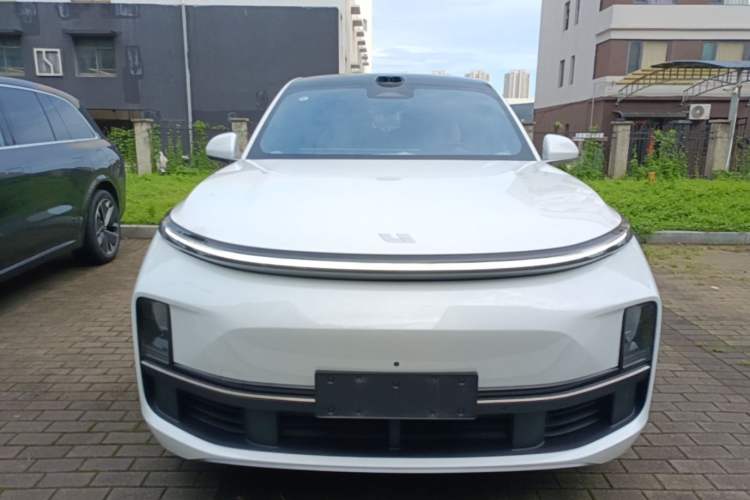 Used Li Auto L8 2025 Max Smart Refresh Edition Front