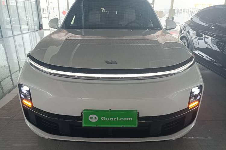 Used Li Auto L8 2025 Ultra Smart Refreshed Edition Front