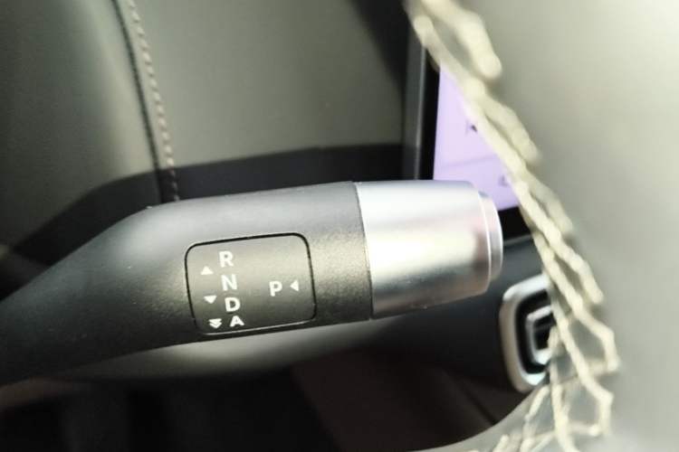 Used Li Auto L8 2025 Max Smart Refresh Edition Gear Lever