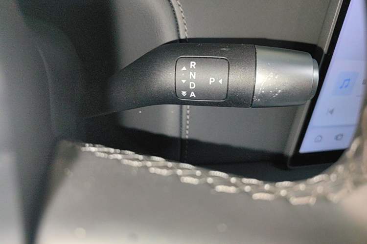 Used Li Auto L8 2025 Max Smart Refresh Edition Gear Lever