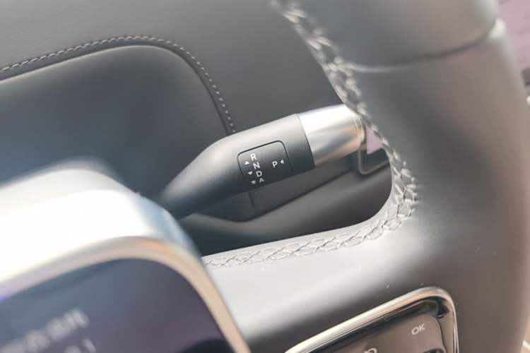 Used Li Auto L8 2025 Ultra Smart Refreshed Edition Gear Lever