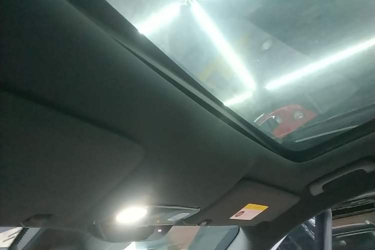 Used Li Auto L8 2025 Max Smart Refresh Edition Headliner