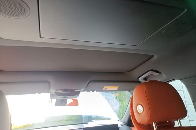 Used Li Auto L8 2025 Ultra Smart Refreshed Edition Headliner