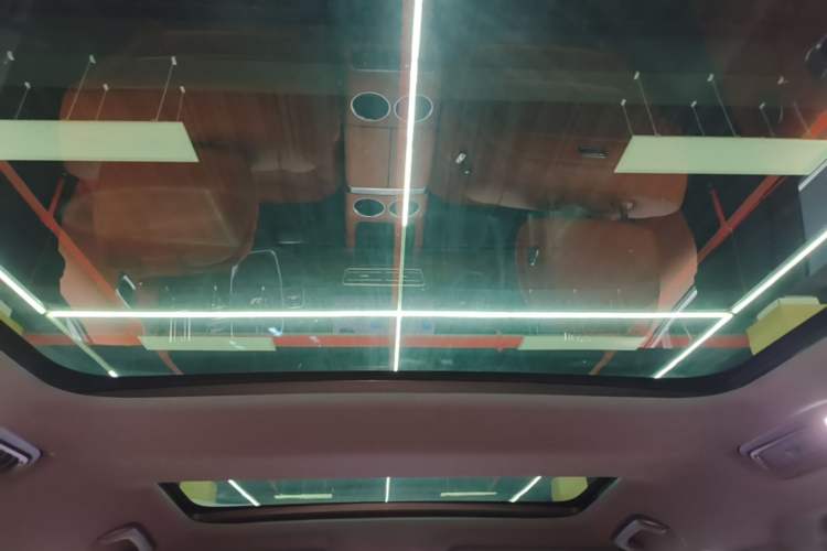 Used Li Auto L8 2025 Max Smart Refresh Edition Headliner