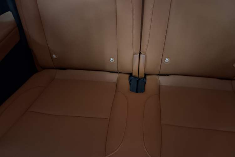 Used Li Auto L8 2025 Max Smart Refresh Edition Interior 10
