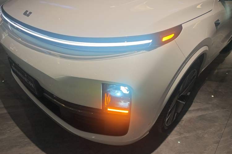 Used Li Auto L8 2025 Ultra Smart Refreshed Edition Left Front Headlight