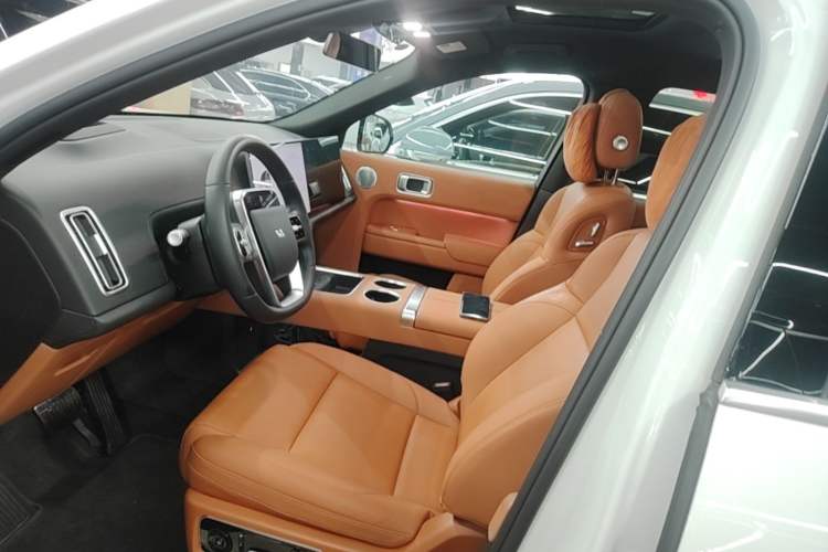 Used Li Auto L8 2025 Max Smart Refresh Edition Left Front Seat