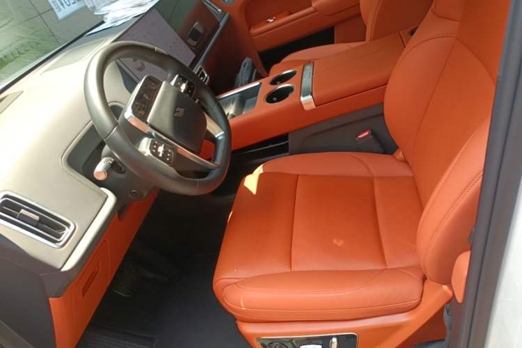 Used Li Auto L8 2025 Ultra Smart Refreshed Edition Left Front Seat