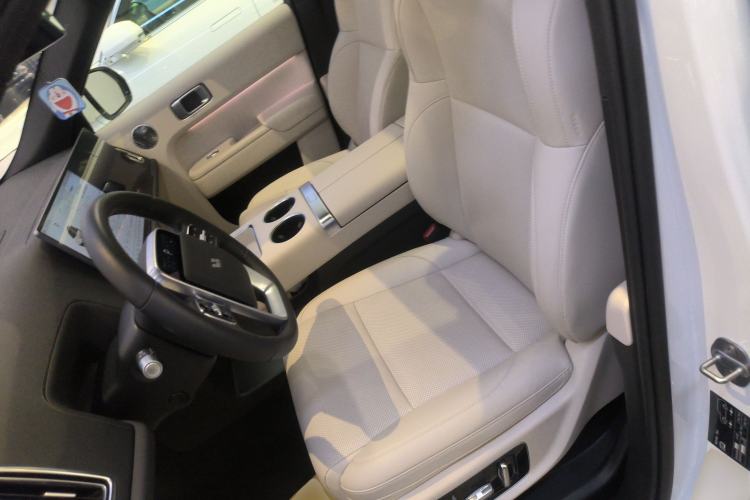Used Li Auto L8 2025 Ultra Smart Refreshed Edition Left Front Seat