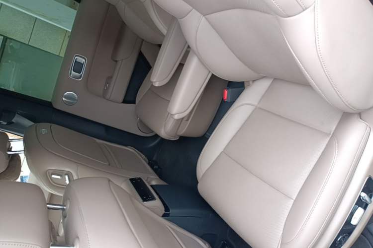 Used Li Auto L8 2025 Max Smart Refresh Edition Left Rear Seat