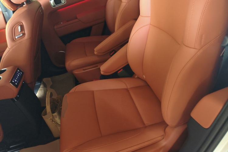 Used Li Auto L8 2025 Max Smart Refresh Edition Left Rear Seat