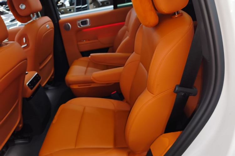 Used Li Auto L8 2025 Max Smart Refresh Edition Left Rear Seat