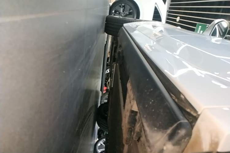 Used Li Auto L8 2025 Ultra Smart Refreshed Edition Left Side Sill