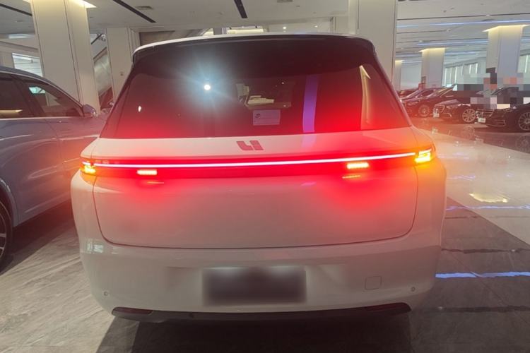 Used Li Auto L8 2025 Ultra Smart Refreshed Edition Rear