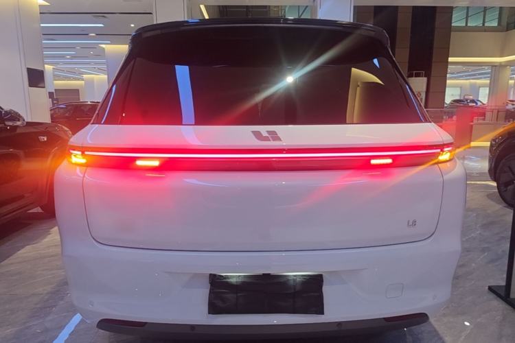 Used Li Auto L8 2025 Ultra Smart Refreshed Edition Rear