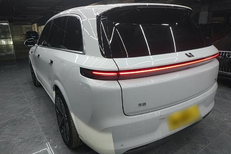 Used Li Auto L8 2025 Max Smart Refresh Edition Rear Left 45 Deg