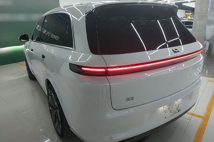 Used Li Auto L8 2025 Max Smart Refresh Edition Rear Left 45 Deg