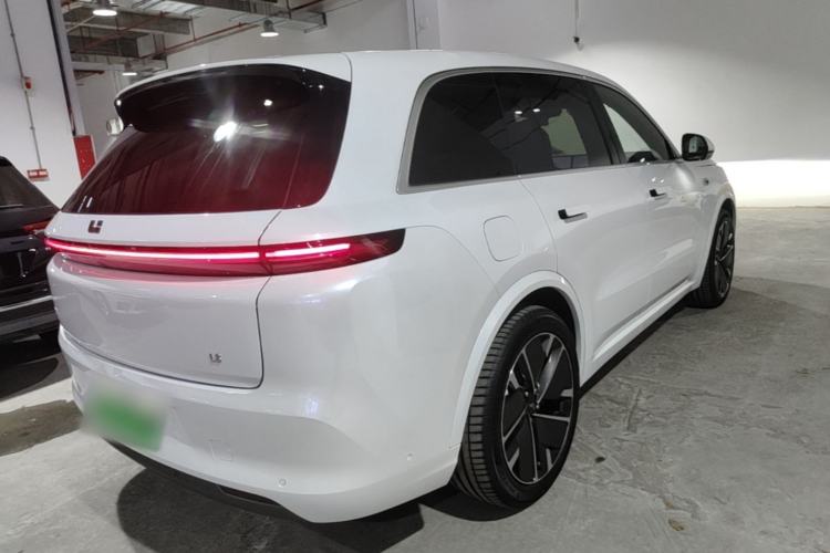 Used Li Auto L8 2025 Max Smart Refresh Edition Rear Right 45 Deg