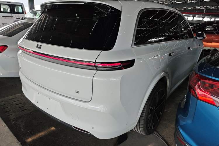 Used Li Auto L8 2025 Ultra Smart Refreshed Edition Rear Right 45 Deg