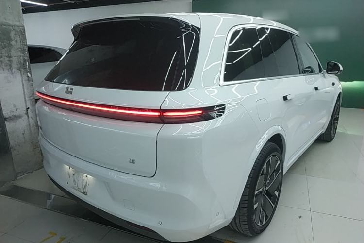 Used Li Auto L8 2025 Max Smart Refresh Edition Rear Right 45 Deg