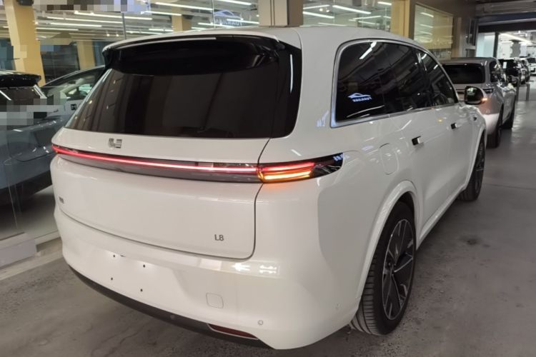 Used Li Auto L8 2025 Ultra Smart Refreshed Edition Rear Right 45 Deg