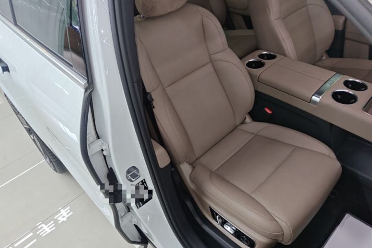 Used Li Auto L8 2025 Ultra Smart Refreshed Edition Right Front Seat