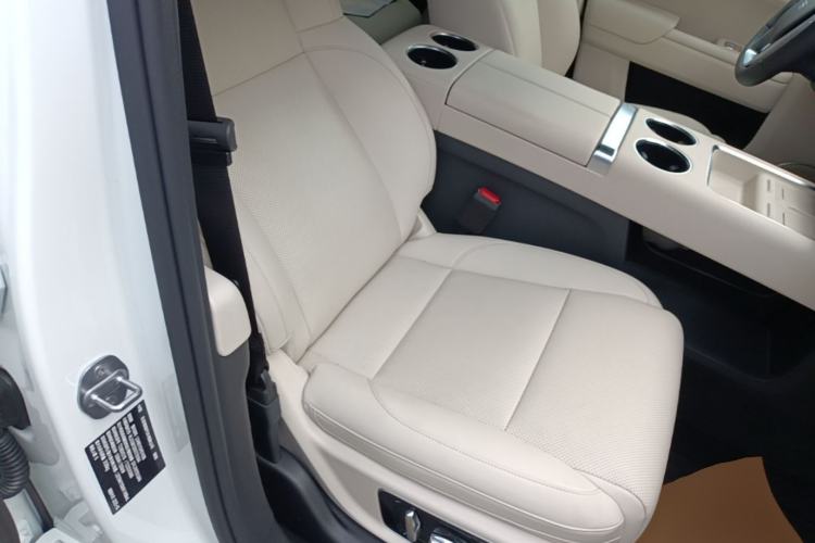 Used Li Auto L8 2025 Max Smart Refresh Edition Right Front Seat