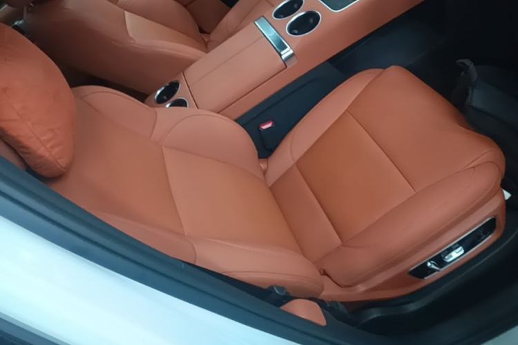 Used Li Auto L8 2025 Ultra Smart Refreshed Edition Right Front Seat