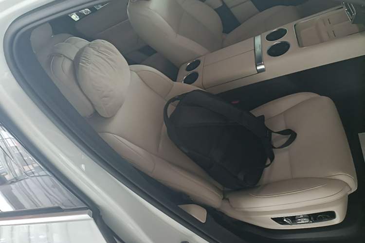 Used Li Auto L8 2025 Ultra Smart Refreshed Edition Right Front Seat