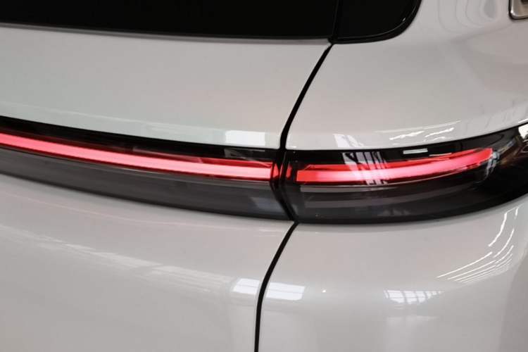 Used Li Auto L8 2025 Max Smart Refresh Edition Right Rear Taillight