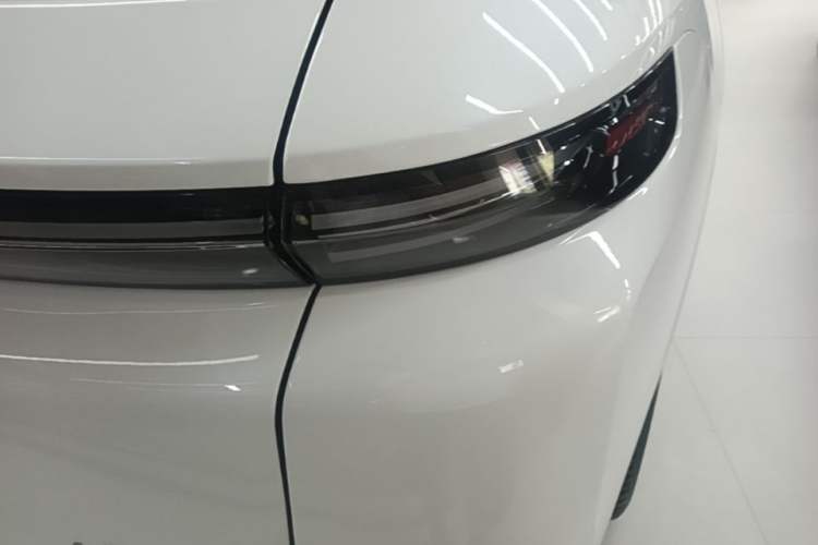 Used Li Auto L8 2025 Ultra Smart Refreshed Edition Right Rear Taillight
