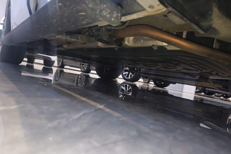 Used Li Auto L8 2025 Ultra Smart Refreshed Edition Right Side Sill