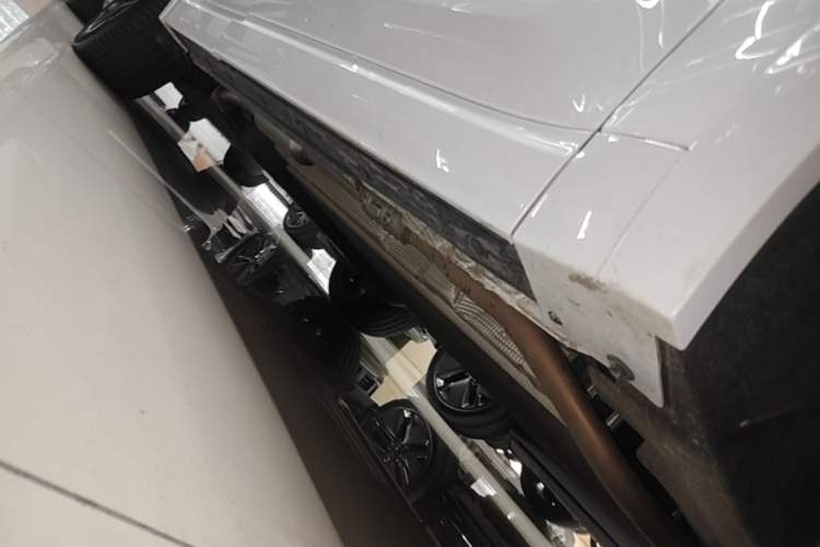 Used Li Auto L8 2025 Max Smart Refresh Edition Right Side Sill