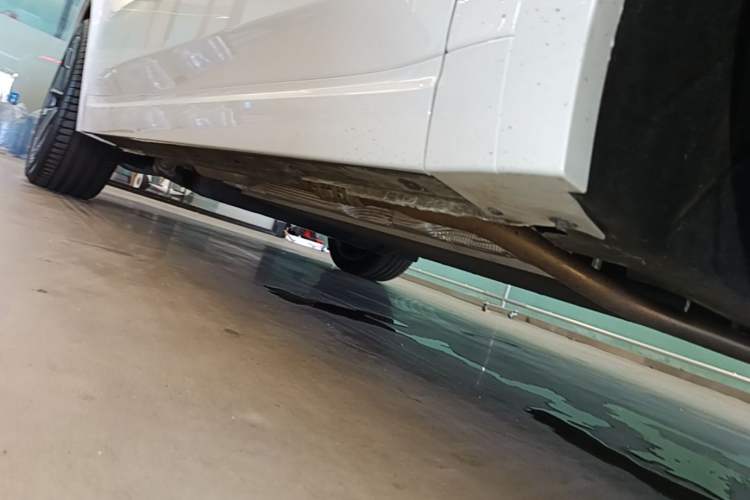 Used Li Auto L8 2025 Ultra Smart Refreshed Edition Right Side Sill
