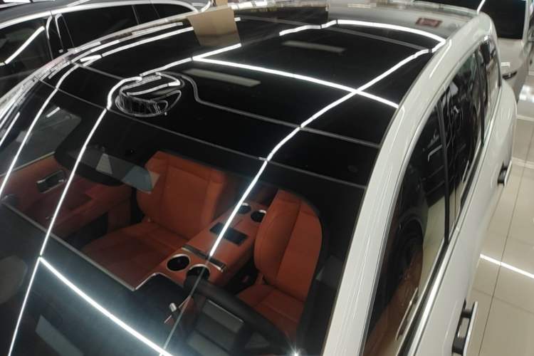 Used Li Auto L8 2025 Max Smart Refresh Edition Roof