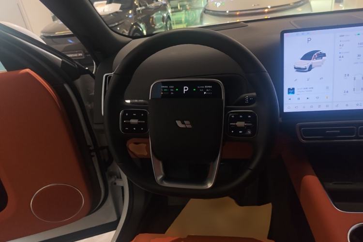 Used Li Auto L8 2025 Ultra Smart Refreshed Edition Steering Wheel