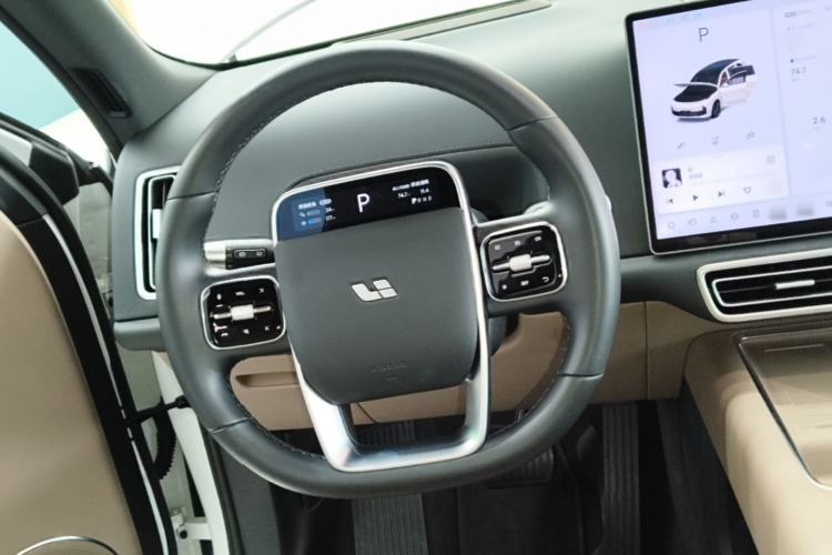 Used Li Auto L8 2025 Max Smart Refresh Edition Steering Wheel