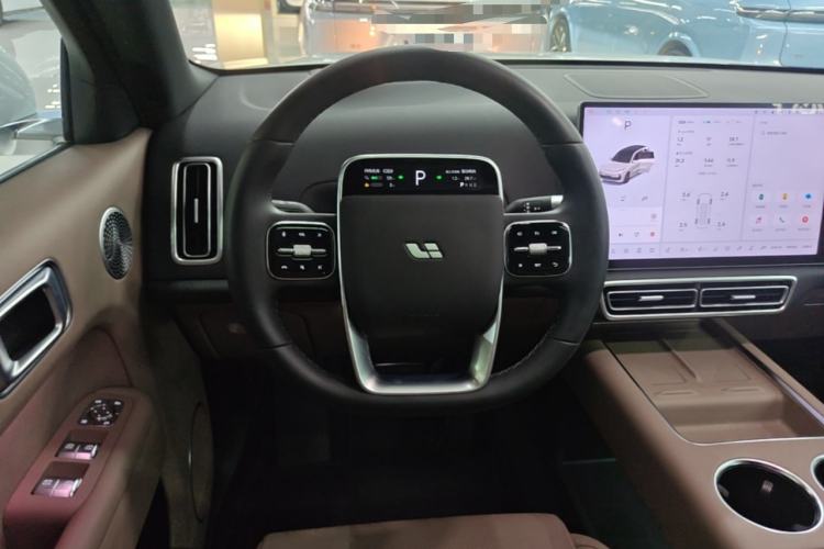 Used Li Auto L8 2025 Ultra Smart Refreshed Edition Steering Wheel