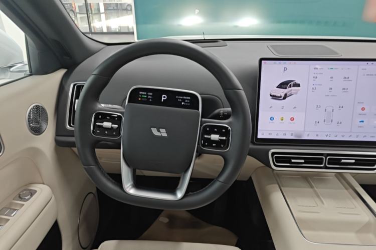 Used Li Auto L8 2025 Ultra Smart Refreshed Edition Steering Wheel
