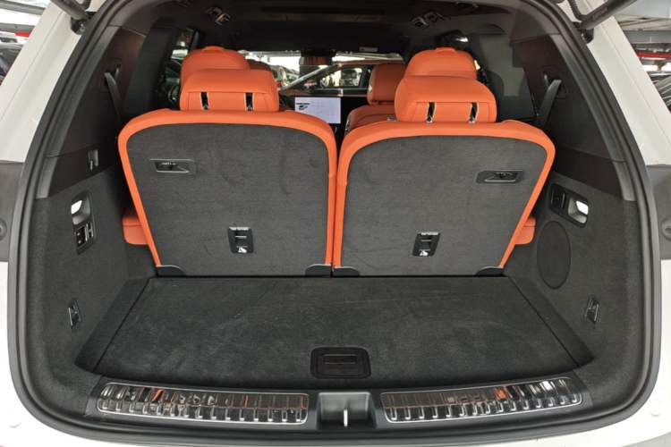 Used Li Auto L8 2025 Ultra Smart Refreshed Edition Trunk