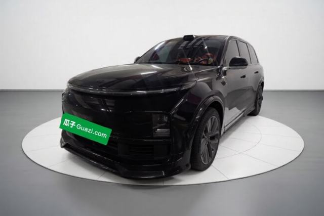 Używany Li Auto L9 2022 Max model