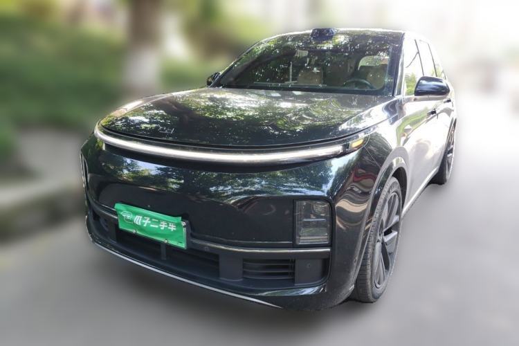 Używany Li Auto L9 2022 Max model Guazi used car, China used car export, Used car for sale, Used cars, Cheapest cars for sale