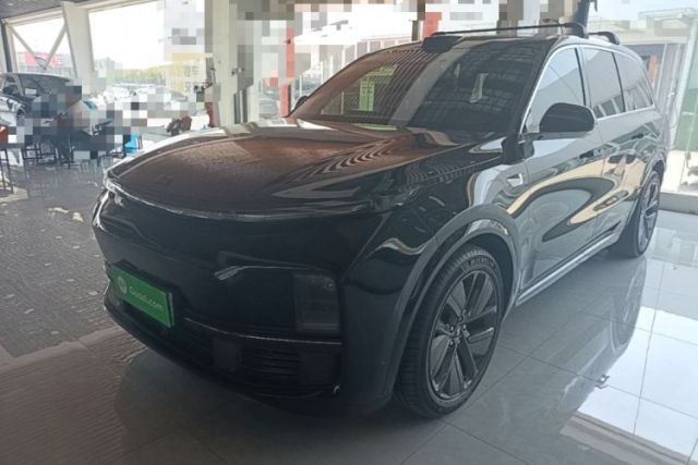 Używany Li Auto L9 2022 Max model