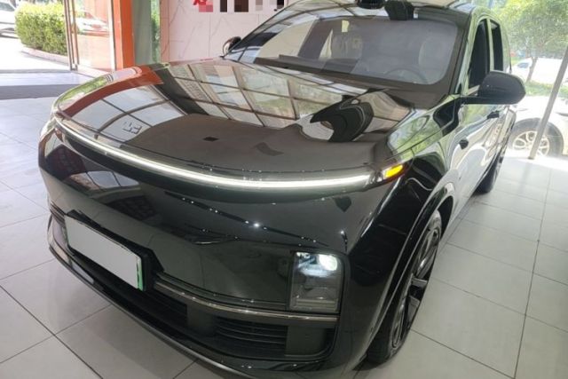 Used Li Auto L9 2022 Max model