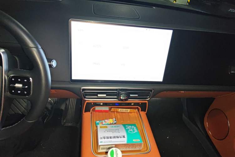 Used Li Auto L9 2022 Max model Audio And AC Panel