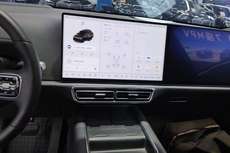 Used Li Auto L9 2022 Max model Audio And AC Panel