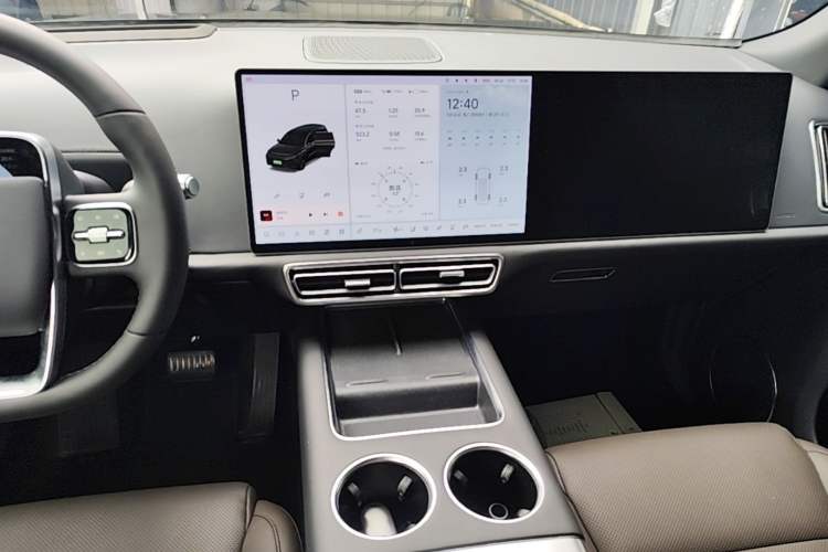 Used Li Auto L9 2022 Max model Audio And AC Panel